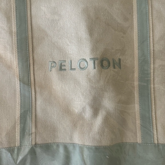 NWT Peloton Summer Boat Tote - Picture 3 of 7